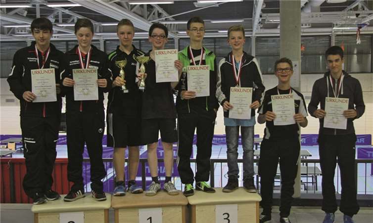 Eine wahre Flut an Medaillen und Urkunden konnten die Spielerinnen und Spieler des TTC Ockenfels von den Regionsmeisterschaften mit nach Hause bringen. privbat