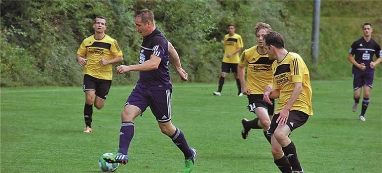 Einen Einstand nach Maß in die neue Saison erwischten die Rhenanen gegen Bengen/ Leimersdorf.Rü