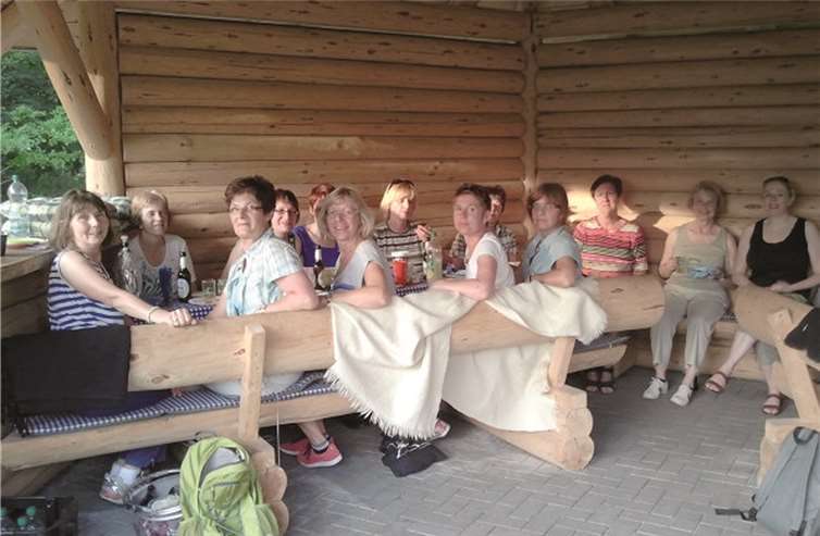 Einen gemütlichen Abend verbrachten die Damen auf der „Wäenloft-Hött“. privat