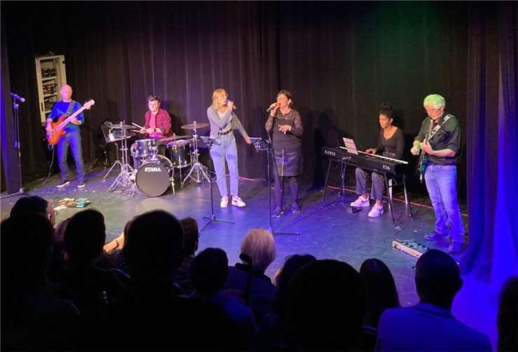 Einen in vieler Hinsicht außergewöhnlichen und überraschenden Abend erlebten die Besucher der Kleinkunstbühne Neuwied. Foto: privat