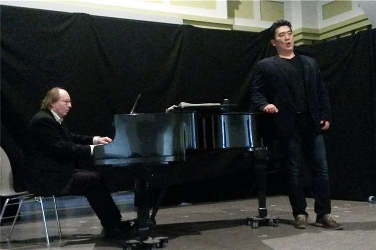 Einen musikalischen Hochgenuss boten Jongmin Lim und Karsten Huschke (v.l.). Privat