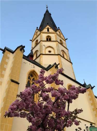 Einen neuen Blick auf die Laurentiuskirche vermittelt der Kalender mit den Fotografien von Margret Raths. privat