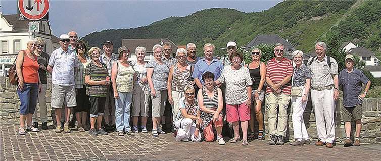 Einen schönen Tag erlebten die Männer und Frauen der Seniorensportgruppe „Sie und Er“ auf ihrer Wanderung durch das Ahrtal. privat