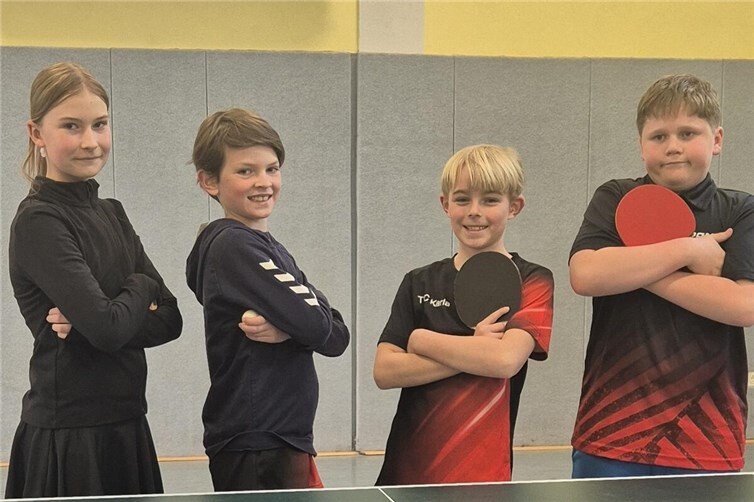 Einen schweren Stand hatten Emma Ruhnke, Samuel Kappen, Emil Odenhausen und Oliver Rathke gegen den Meister