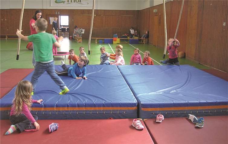 Einen spannenden Umzug erlebten die Kinder der Kindertagesstätte Thür.privat