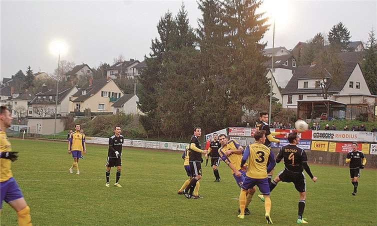 Einen wichtigen Sieg konnte die SpVgg Burgbrohl al Samstag im Rhodius Stadion verbuchen der Gast aus Wiesbach erwies sich dabei als sehr starker Gegner.RÜ