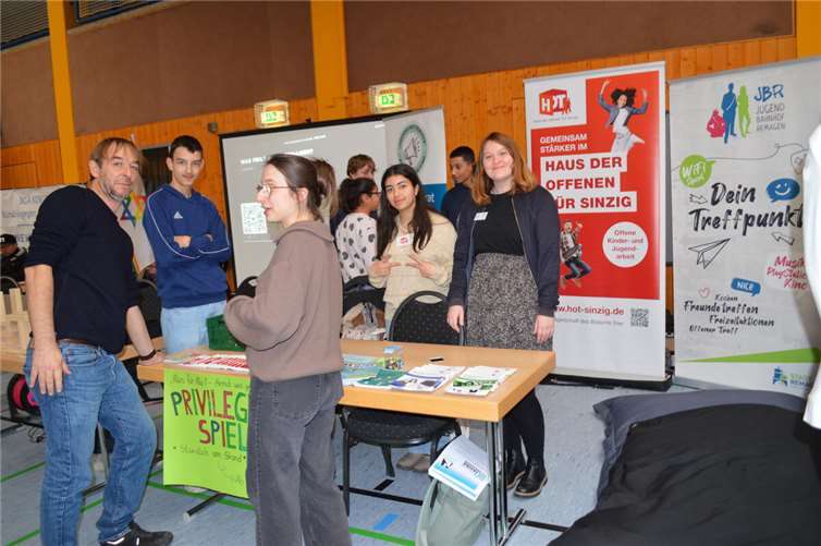 Einer der rund 50 Stände war das HOT Sinzig.