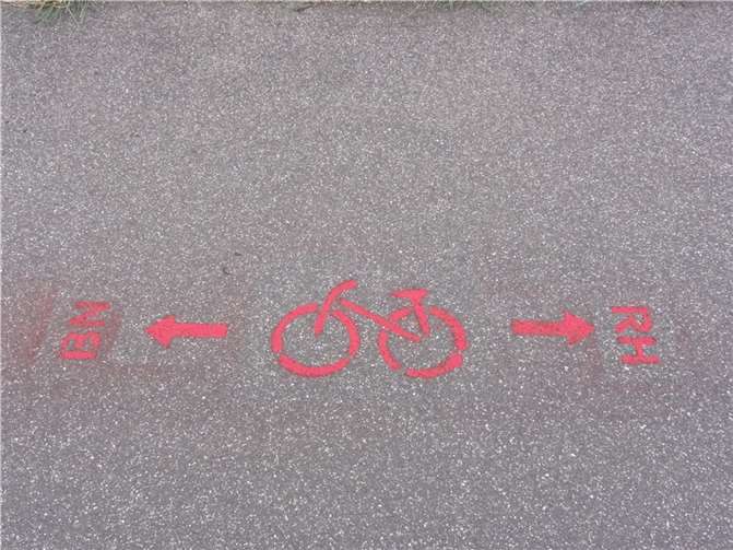 Eines der Symbole, mit denen die Radpendlerrouten im letzten Jahr markiert wurden.Foto: Dr. Georg Wilmers