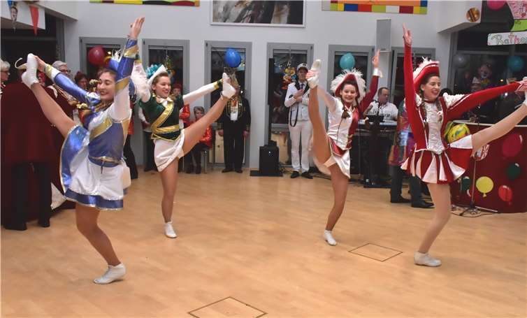 Einfach top: der gemeinsame Tanzder vier Solomariechen aus der Stadt Mülheim-Kärlich.