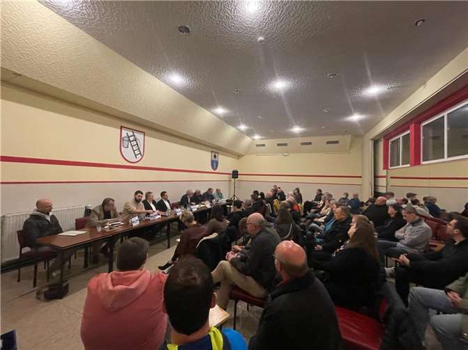 Eingeladen hatten der Ortsring und die Gülser Parteien – gekommen waren knapp 100 Ehrenamtliche aus zahlreichen Gülser und Koblenzer Vereinen. Foto: privat