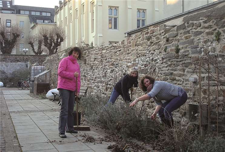 Einige Akteure bewirtschaften den Garten Herlet und suchen noch Mitstreiter. privat