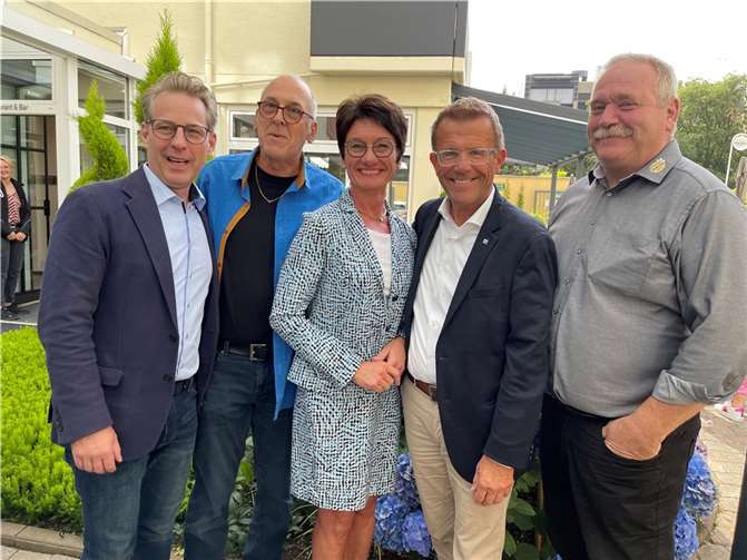 Einige Ehrengäste folgte der Einladung.  Foto: privat