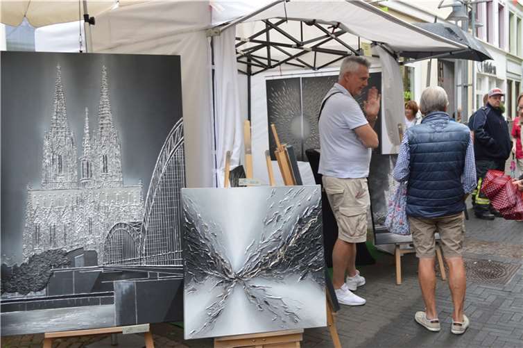 Einige Künstler präsentierten ihre Werke.