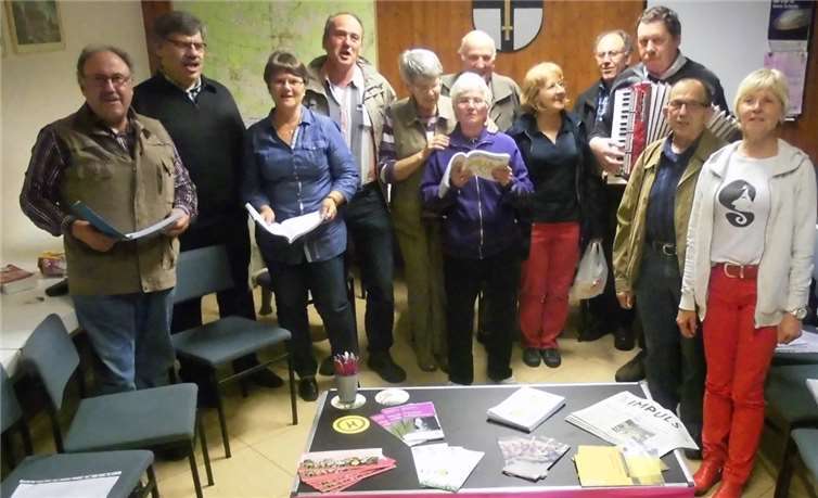 Einige Sangesfreudige folgten der Einladung des KAB-Ortsverbandes Reifferscheid/Rodder.  KAB Reifferscheid/Rodder