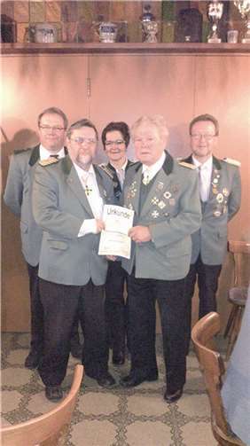 Einige Schützen wurden für ihre Treue ausgezeichnet.