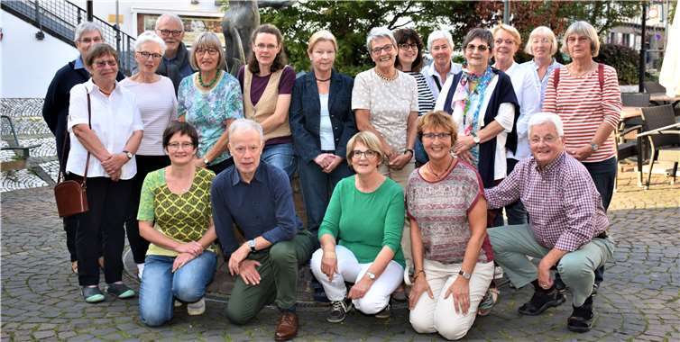 Einige der zurzeit 30 Mitarbeiter des Weltladens Linz.Foto: Foto Krimmel