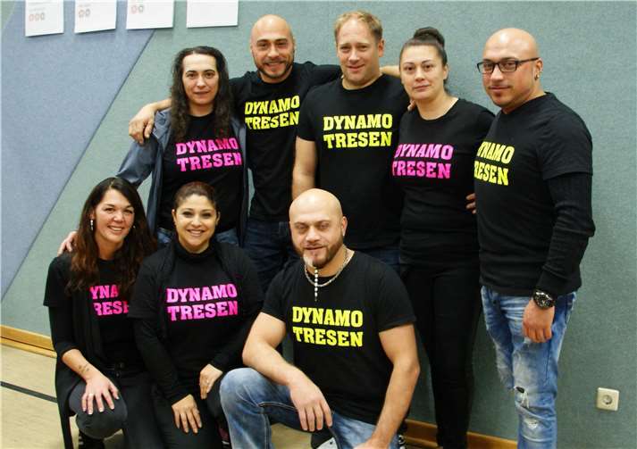 Einige langjährge Teilnehmer haben sich Teamshirts anfertigen lassen.