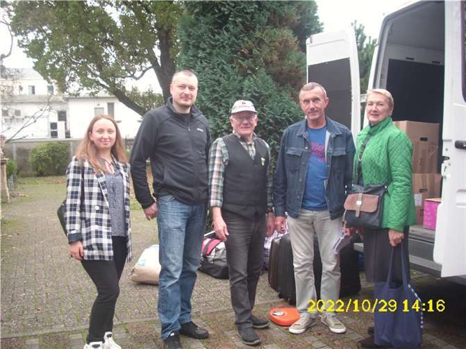 Einige neue ukrainische Flüchtlinge erhielten Döbbekooche. Foto: privat