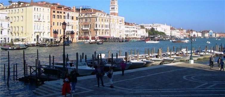 Einkehr im Weinlokal „Berta“.privat