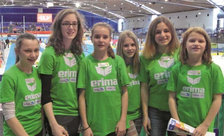 Einmal Meisterschaftsluft schnuppern konnten die jungen Talente des TSV Moselfeuer Lehmen bei den Deutschen Hallenmeisterschaften in Karlsruhe. privat