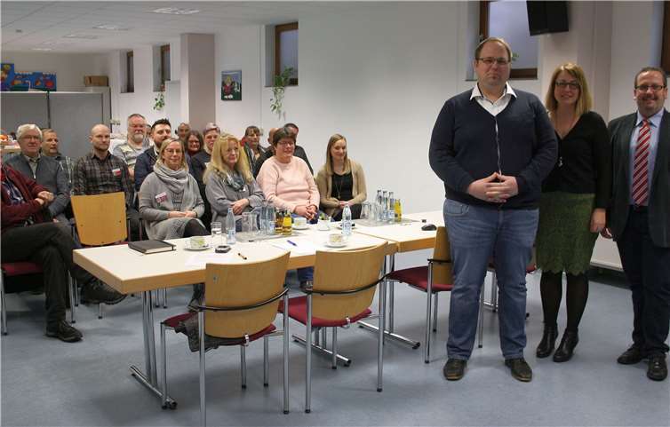 Einrichtungsleiter Michael Puhl, zuständig für das zentrale Wohnen, die Tagesförderstätten und die Tagesstätte für Senioren mit Demenz, Sandra Müntnich, zuständig für die dezentralen Wohnformen, und Mario Klein, Verwaltungsleiter von Kloster Ebernach, informierten über Neuerungen.Foto: privat