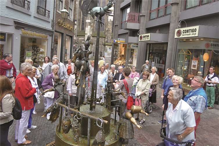 Eins der vielen Brunnen, die man in Aachen besichtigt hat. privat
