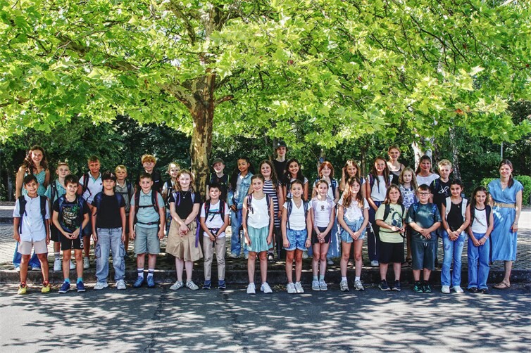 Einschulung der Klasse 5b mit Klassenlehrerin Stephanie Schmidt