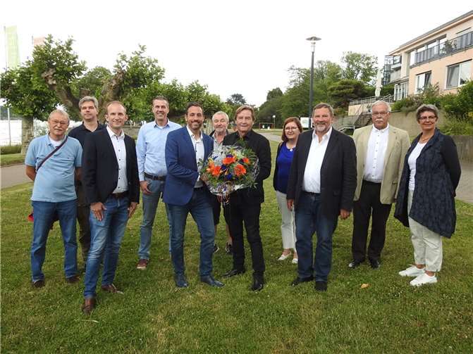 Einstimmig und geschlossen hat die Freie Wählergruppe Andernach (FWG) Christian Greiner als ihren Kandidaten für die Oberbürgermeisterwahl ernannt. Fotos: WAMFO.DE