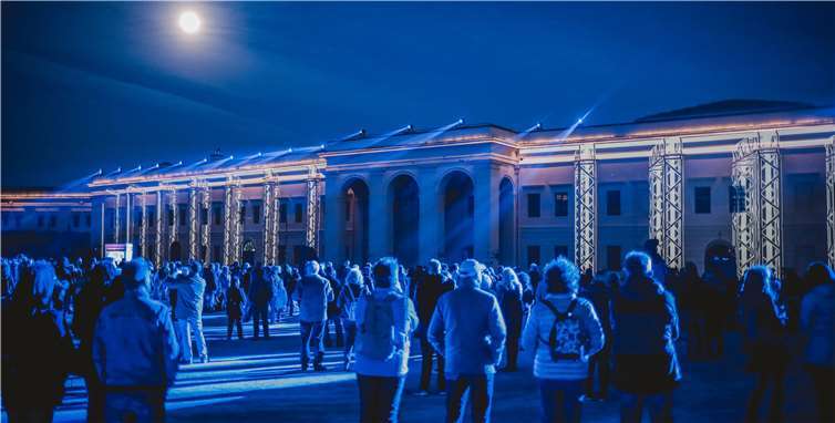 Einzigartige Farbenspiele konnten die Besucher beim FestungsLeuchten erleben. Fotos: Hamacher