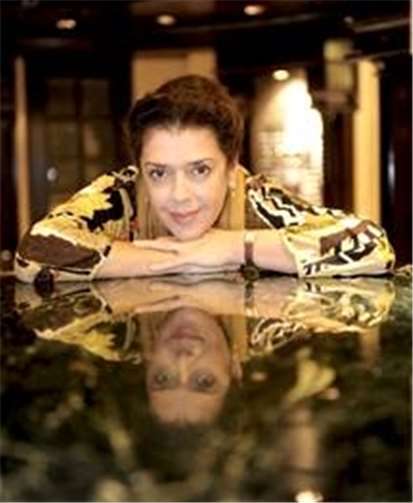 Elena Bashirova.  Alfredo Martinez