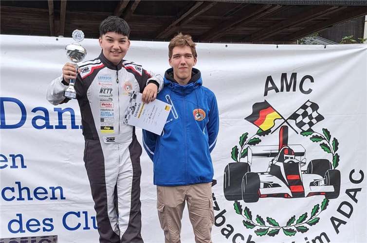 Elias Öz, K4 beim letzten Lauf auf P3 mit seinem Betreuer Franz Simon . Fotos: Presse AC Mayen