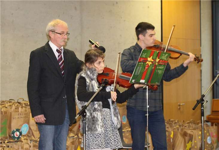 Elisa und Andrej Dubiljer erfreuten die Gäste mit einfühlsamen Klängen.