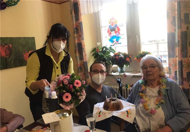 Elisabeth Hermann freute sich über die Glückwünsche. Foto: Seniorenheim St. Josef