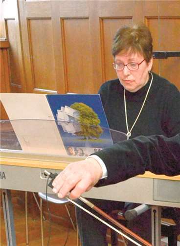 Ella Sinelnikova Klavier und Miron Borodulin Cello sorgten bei der Feier für die Musik.
