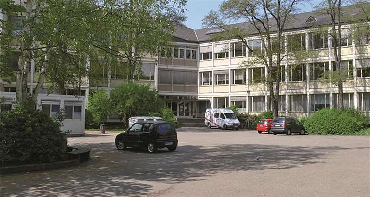 Eltern und Kinder sind zum Besuch des Info-Nachmittags am 12. Januar 2015 eingeladen. M. Reif