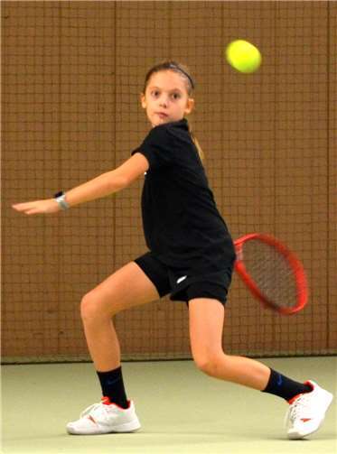 Emily Eigelsbach.Fotos: Tennisverband Rheinland