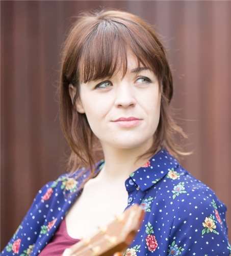 Emma Langford begeistert mit ihrer Musik - am 5. Mai auch in Mendig. Foto: Ger O’Donnell