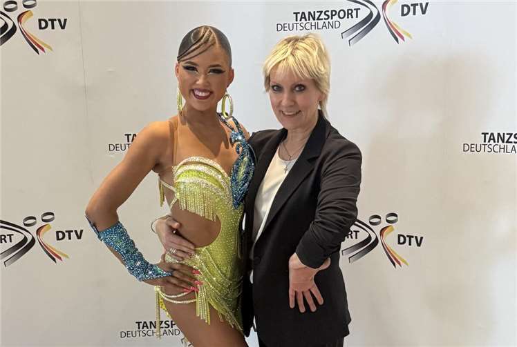 Emmy Prochnau und Daniela Esch.  Foto: TSG DanceXpresse Urmitz