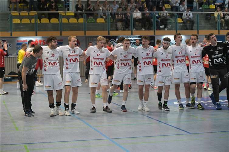 Erfolgreiches Derbywochenende Endlich konnte der TV 05 Mülheim einmal wieder in der heimischen Philipp-Heift-Halle ubeln. Foto: Bernd Hunder