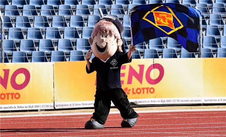 Endlich wieder feiern will das Maskottchen der TuS Koblenz. Zuletzt gab es in der Oberliga Rheinland-Pfalz/Saar drei Remis in Folge. Foto: TH