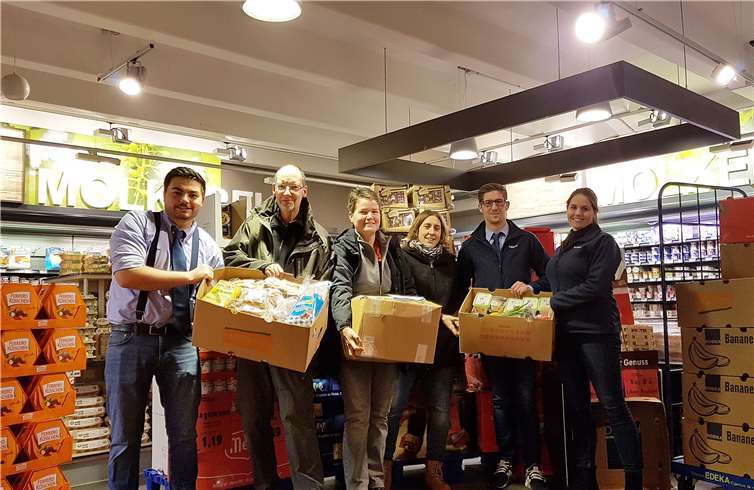 Engagieren sich gegen Lebensmittelverschwendung: v.l. Tayfun Kekec, Thomas Schwarz, Antje Heilmann, Anna Gieraths, Patrick Mauel und Nadine Rudolphi.Foto: privat