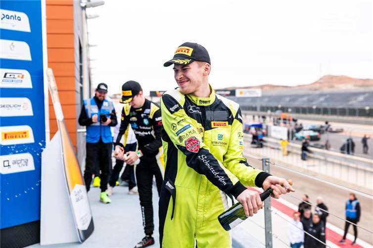 Enrico Förderer fährt zu starkem Sieg in Aragon. Foto: Zamir Loshi