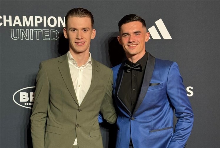 Enrico Förderer (links) bei der Champions United Gala von Mercedes.Foto: Stephanie Förderer