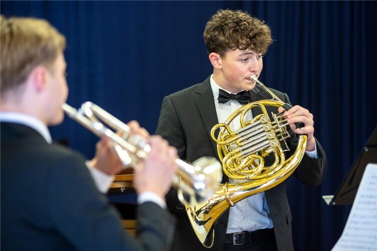 Ensembles des Landesmusikgymnasiums Montabaur konzertierten durch Epochen und Stile der Bläsermusik