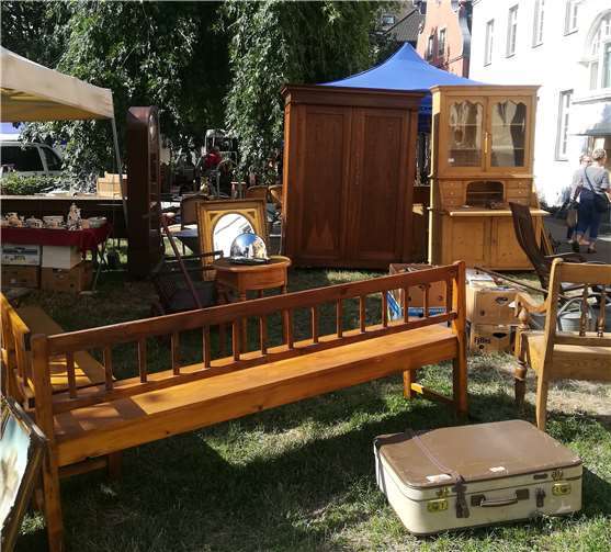 Entlang der Bahnviadukte gab es einiges zu entdecken. Fotos: KBL