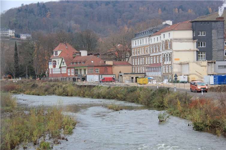 Entlang der Ehrenwall-Alle soll eine Prallwand vor Hochwasser schützen.  Foto:GS