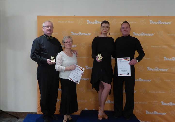 Erfolgreich bei den „Bonn Open“ (von links): Ullrich und Ilse Heym sowie Claudia und Bernd Klas.Foto: privat