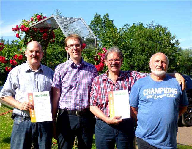 Erfolgreich mit Vorderlader-Waffen auf der Landesmeisterschaft (v.l.): Peter Bahl, Lars Gemmer, Wido Kopper und Eugen Braun.  Hans Hartenfels