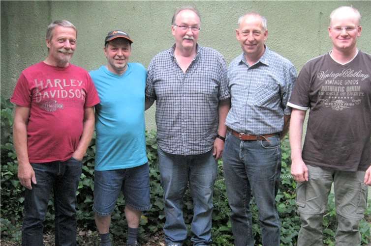 Erfolgreich mit dem KK beim Bezirk v. li. Gustav Kohlgraf, Ernst-Peter Heinen, Jürgen Diewald, Bernhard Brischwein und Peter Jung.privat
