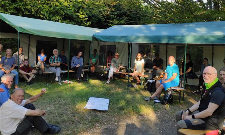 Erfolgreiche Gründungsversammlung des Radentscheids Koblenz im Moselweißer Garten. Foto: S. Tsudome, adfc RLP